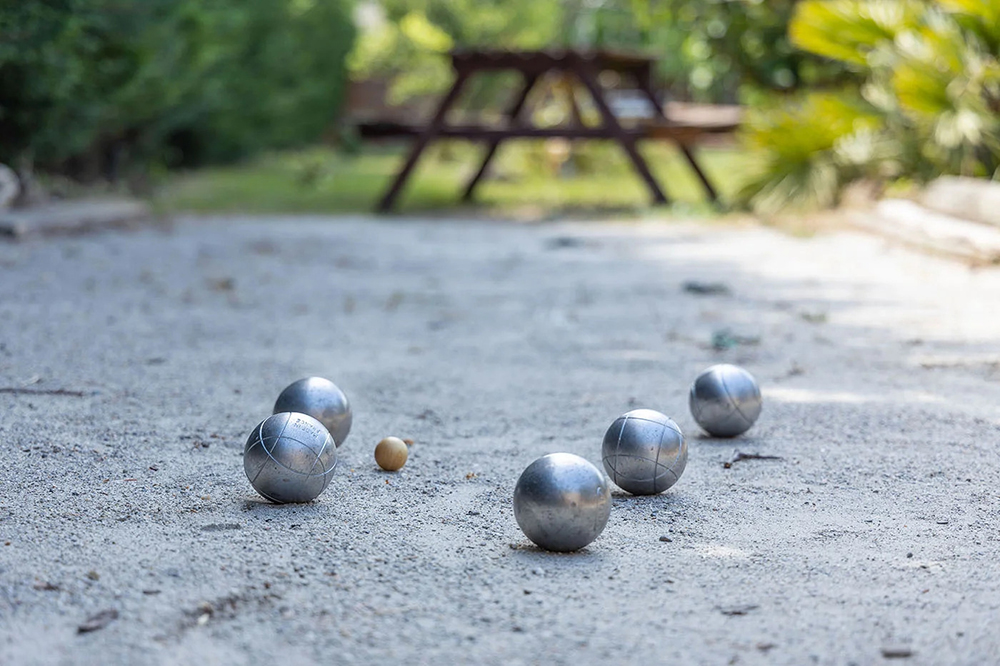 terrain-de-petanque